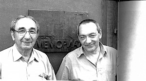 Arsenij Roginskij mit Aleksandr Daniel, um 2015